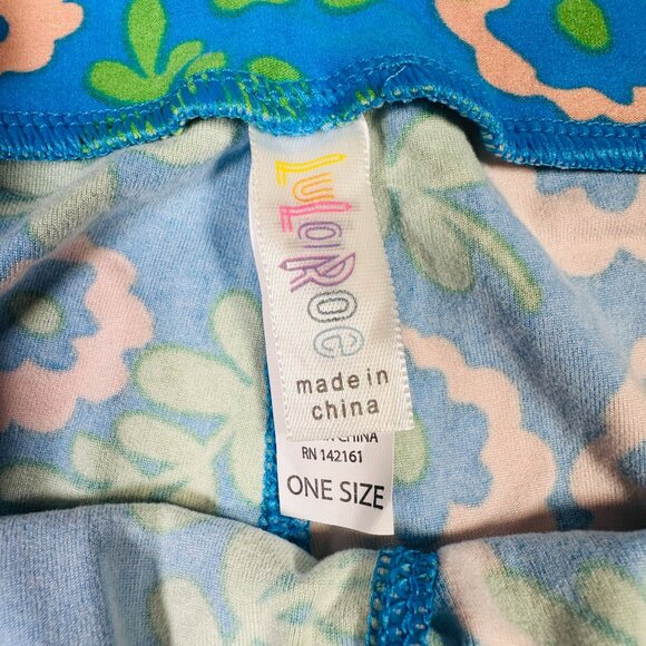 LuLaRoe Floral Daisy Petals Leaves Powder Blue Peach Green Leggings One Size OS - Picture 3 of 6